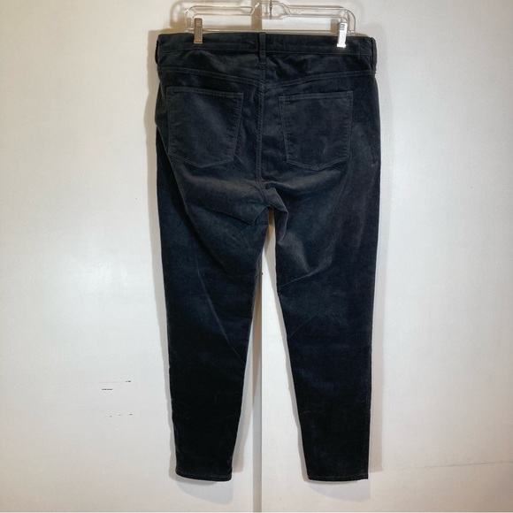 J Crew Mid-Rise Skinny Jean In Velvet - Picture 2 of 8
